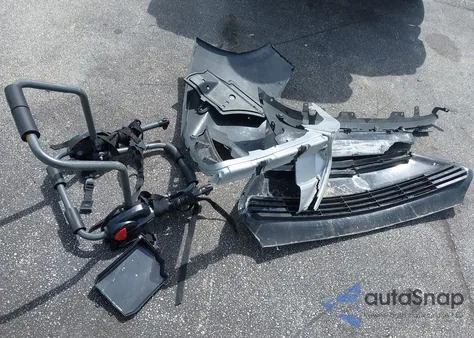 2019 Toyota Corolla L z USA, uszkodzony, nr VIN 2T1BURHE0KC183376